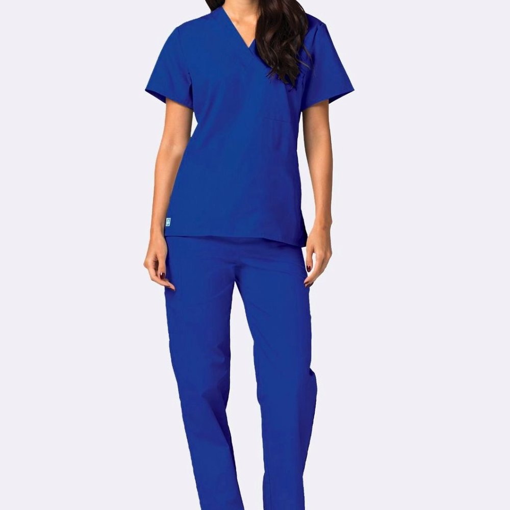 Adar Medical: Nurses Scrub Set